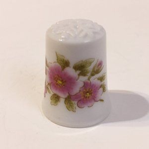 Jaeger Thimble Snowflake Pink Flowers Green Leaves Bavaria Germany Porcelain